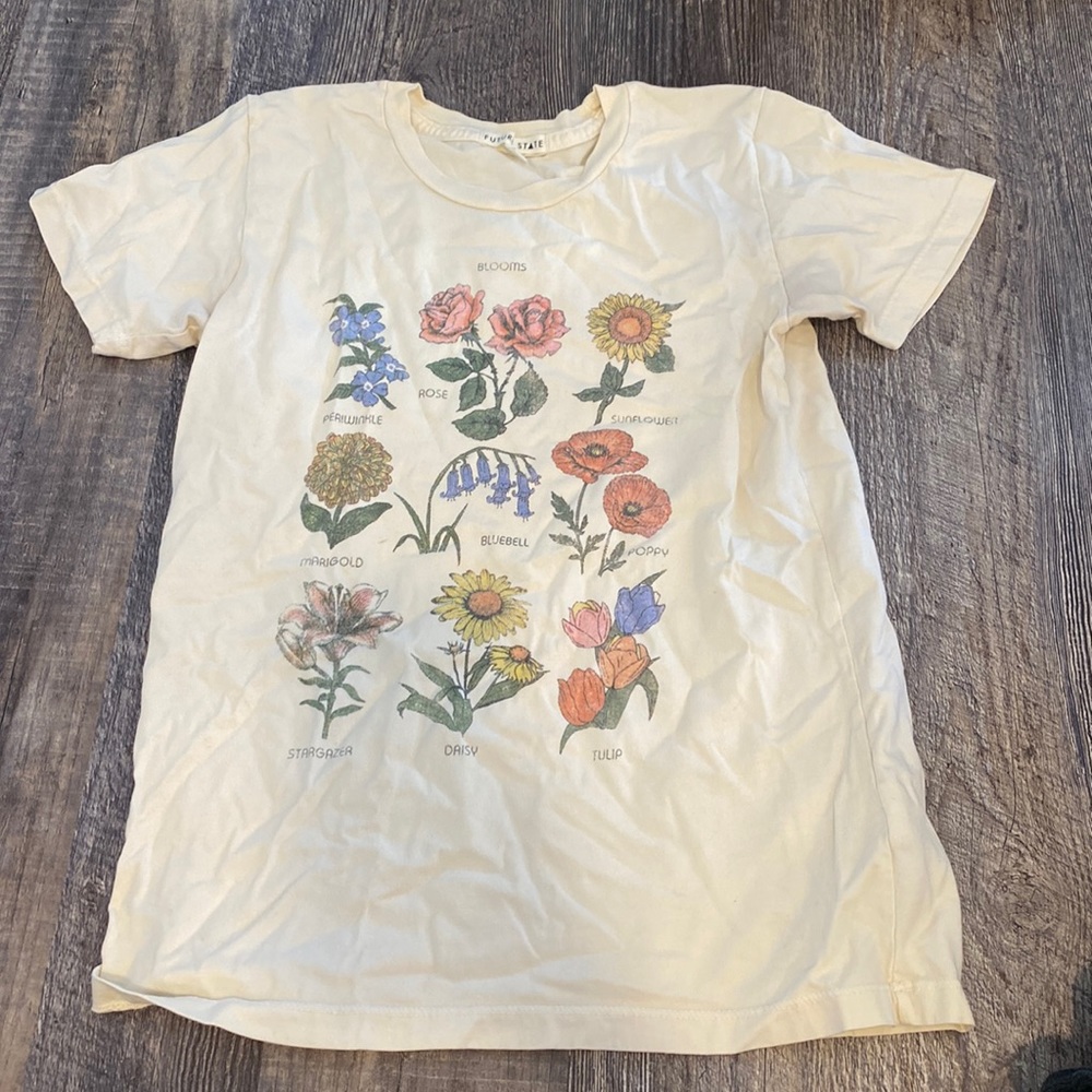 Urban outfitters graphic t-shirt